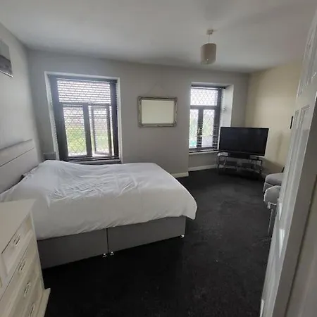 The Dublin Packet Apartment Holyhead Exterior photo